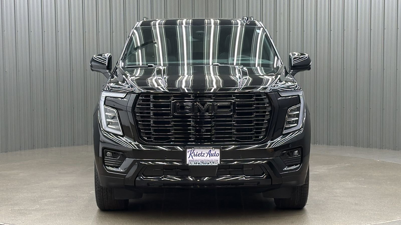 Used 2026 GMC Yukon Denali w/ Sun & Power Step Package AWD/4WD image 8