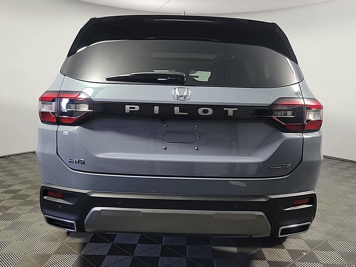 Certified 2026 Honda Pilot Elite image 5