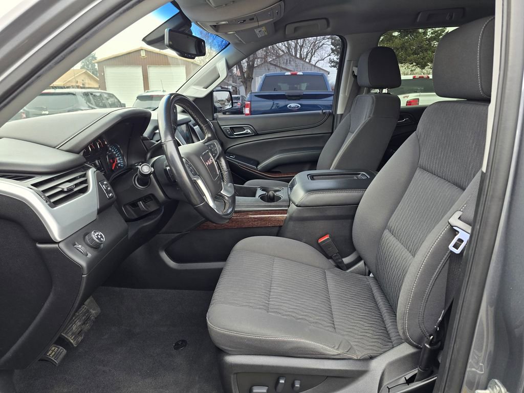 Used 2020 GMC Yukon SLE w/ Convenience Package RWD image 23