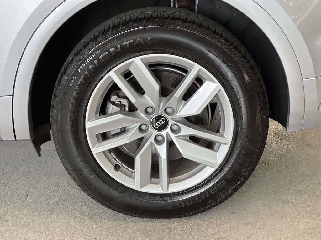 Used 2023 Audi Q5 2.0T Premium AWD/4WD image 8