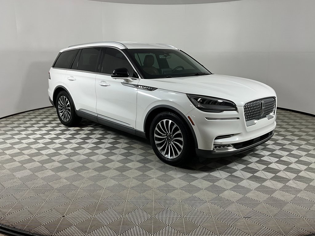 Certified 2020 Lincoln Aviator Reserve image 6