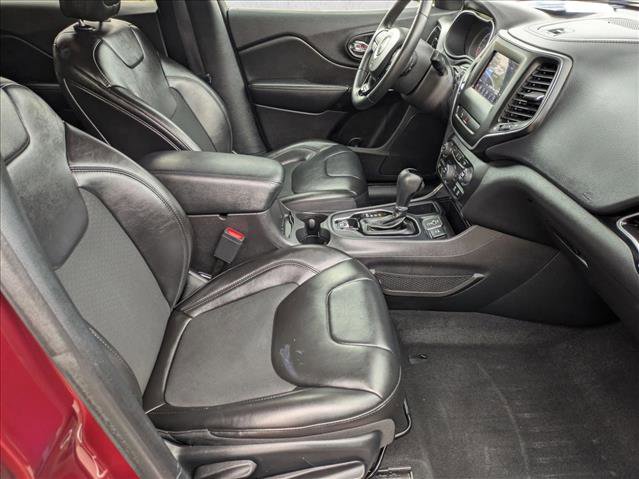 Used 2020 Jeep Cherokee Latitude Plus image 19