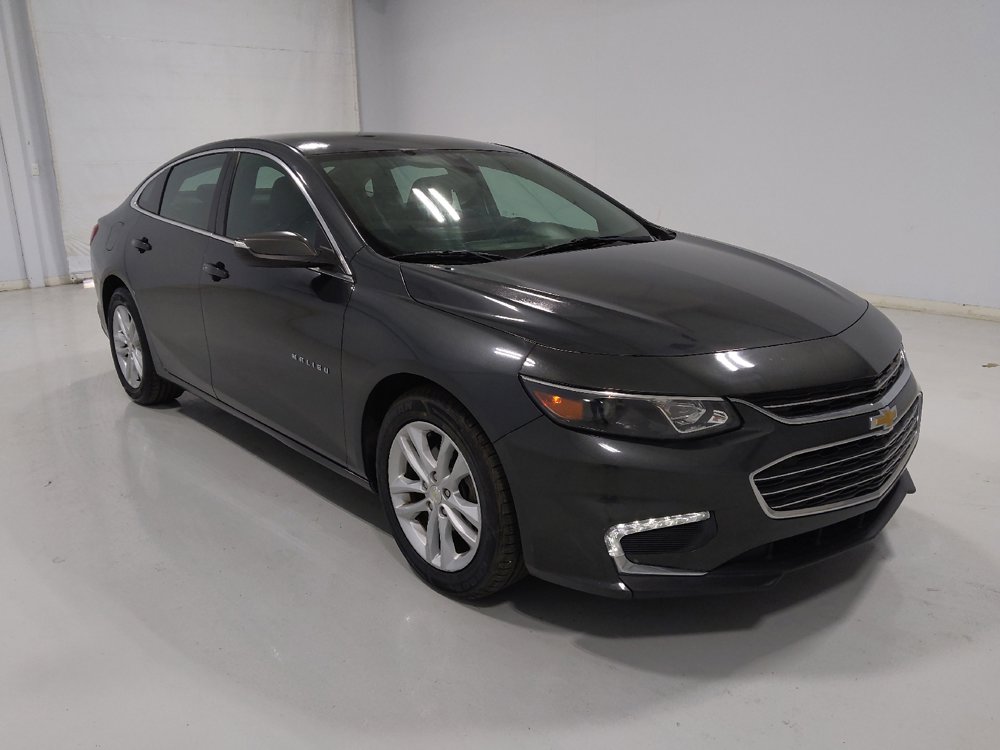 Used 2018 Chevrolet Malibu LT FWD image 13