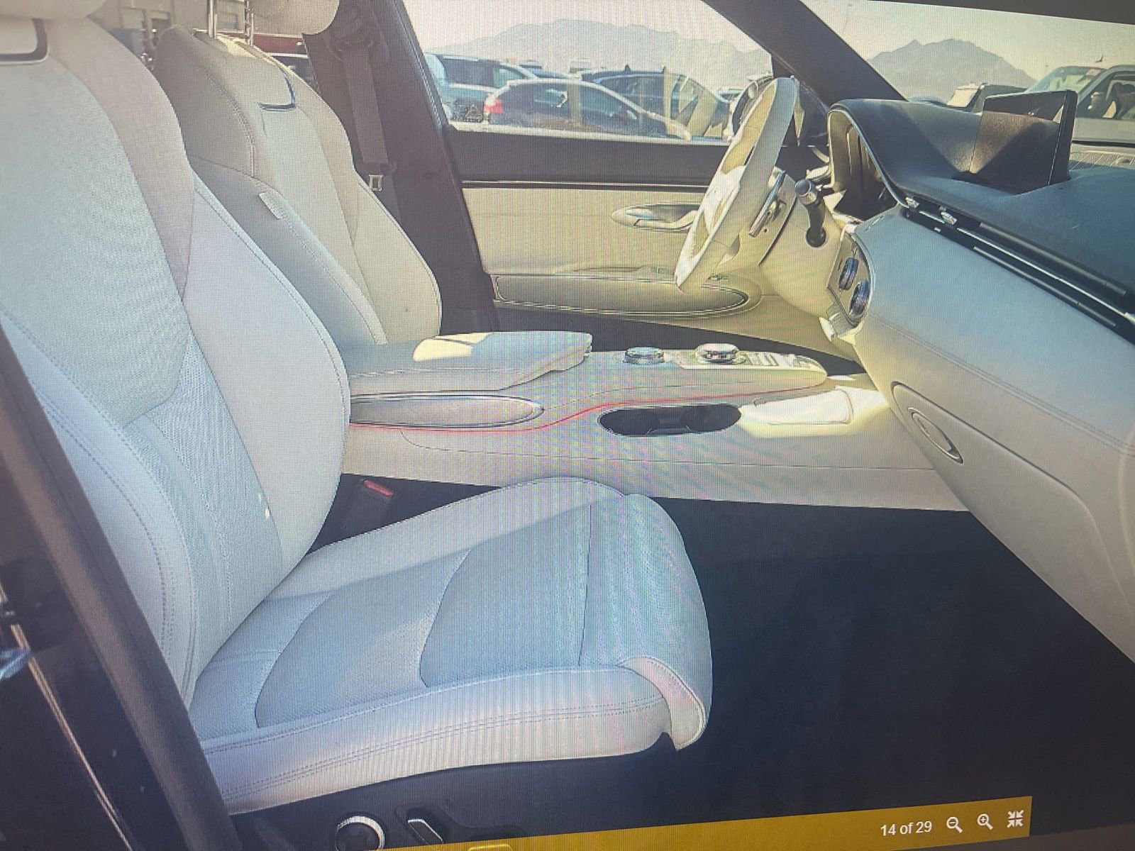 Certified 2025 Genesis Electrified GV70 AWD/4WD image 10