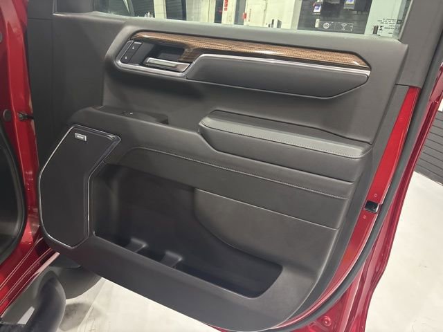 Used 2025 Chevrolet Silverado 1500 LT Trail Boss w/ Convenience Package II image 34