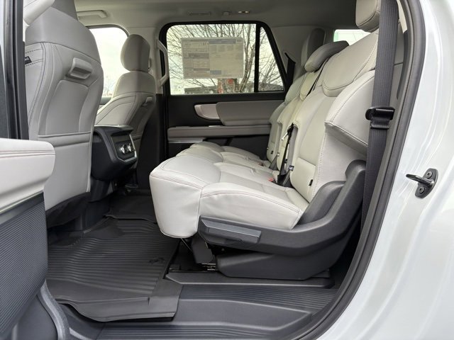 New 2025 Ford Expedition Max Active image 25