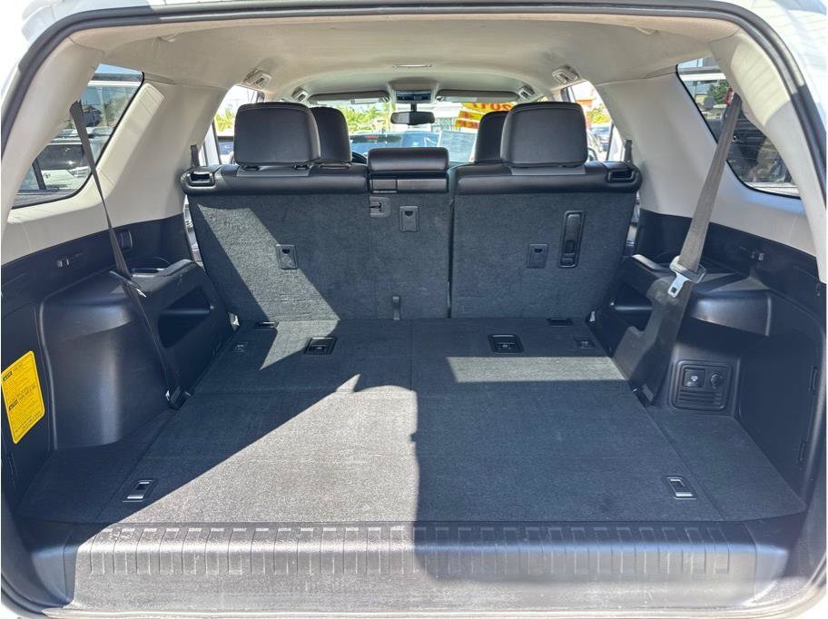 Used 2017 Toyota 4Runner SR5 Premium AWD/4WD image 23