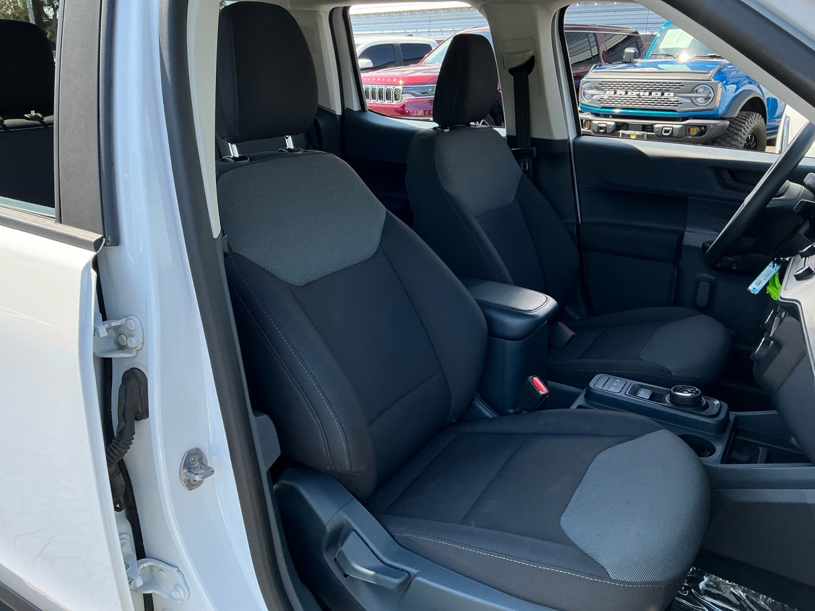 Used 2023 Ford Maverick XL FWD image 21