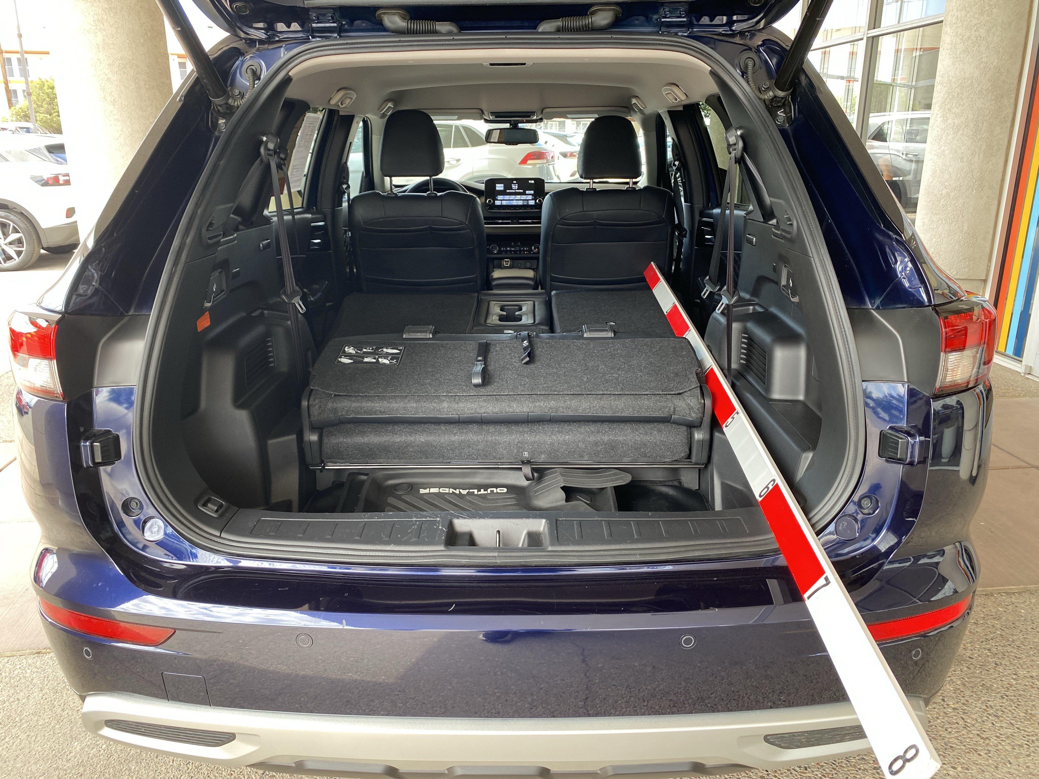 Used 2024 Mitsubishi Outlander SEL AWD/4WD image 19