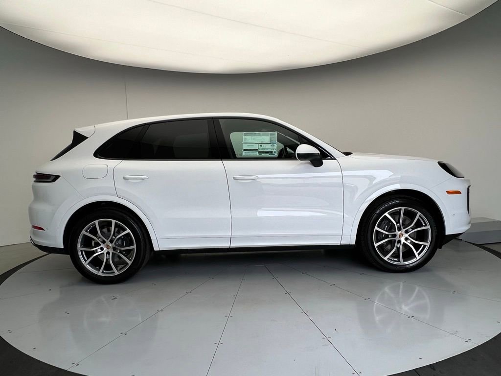 New 2026 Porsche Cayenne image 23