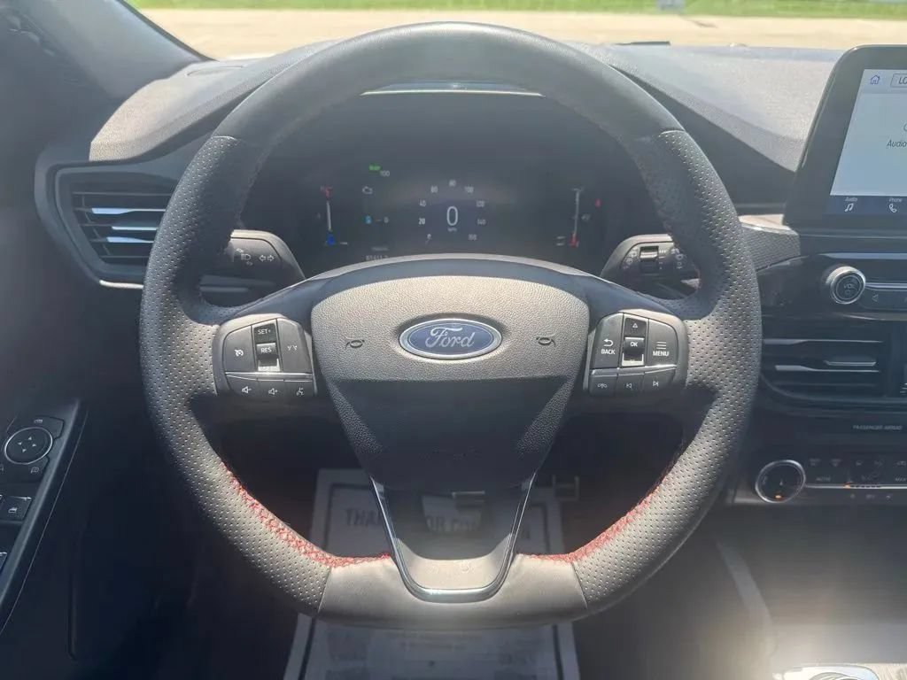 Used 2024 Ford Escape ST-Line Select AWD/4WD image 23
