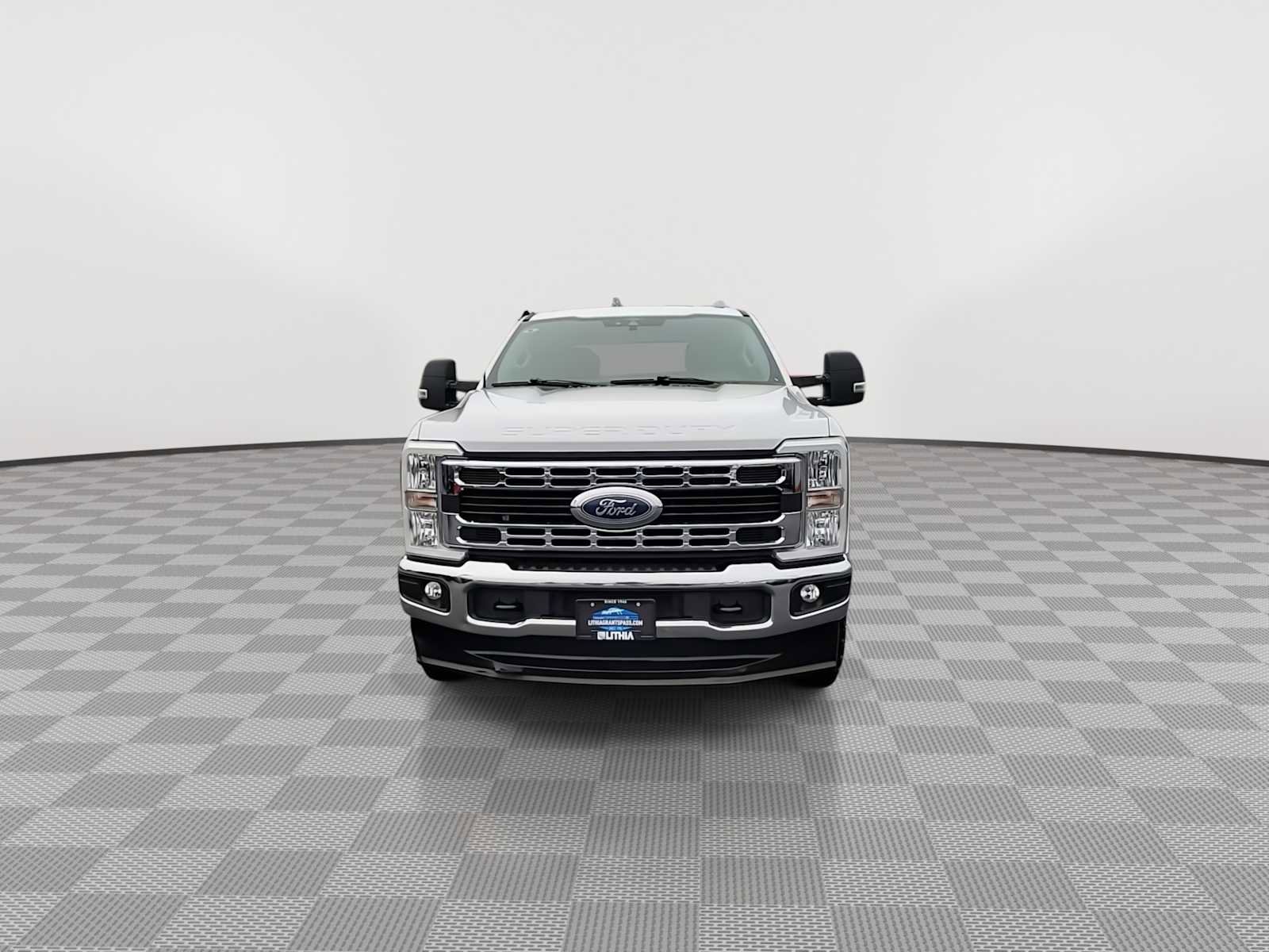 Used 2025 Ford F250 XLT w/ FX4 Off-Road Package image 3