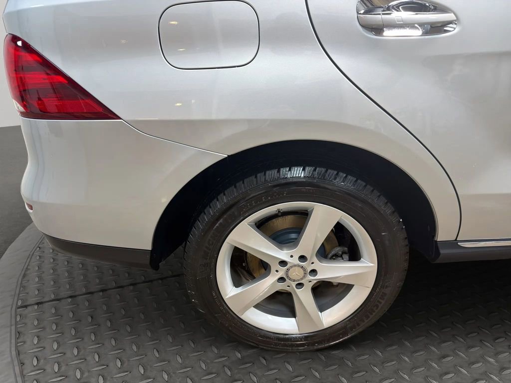 Used 2016 Mercedes-Benz GLE 300d 4MATIC image 25
