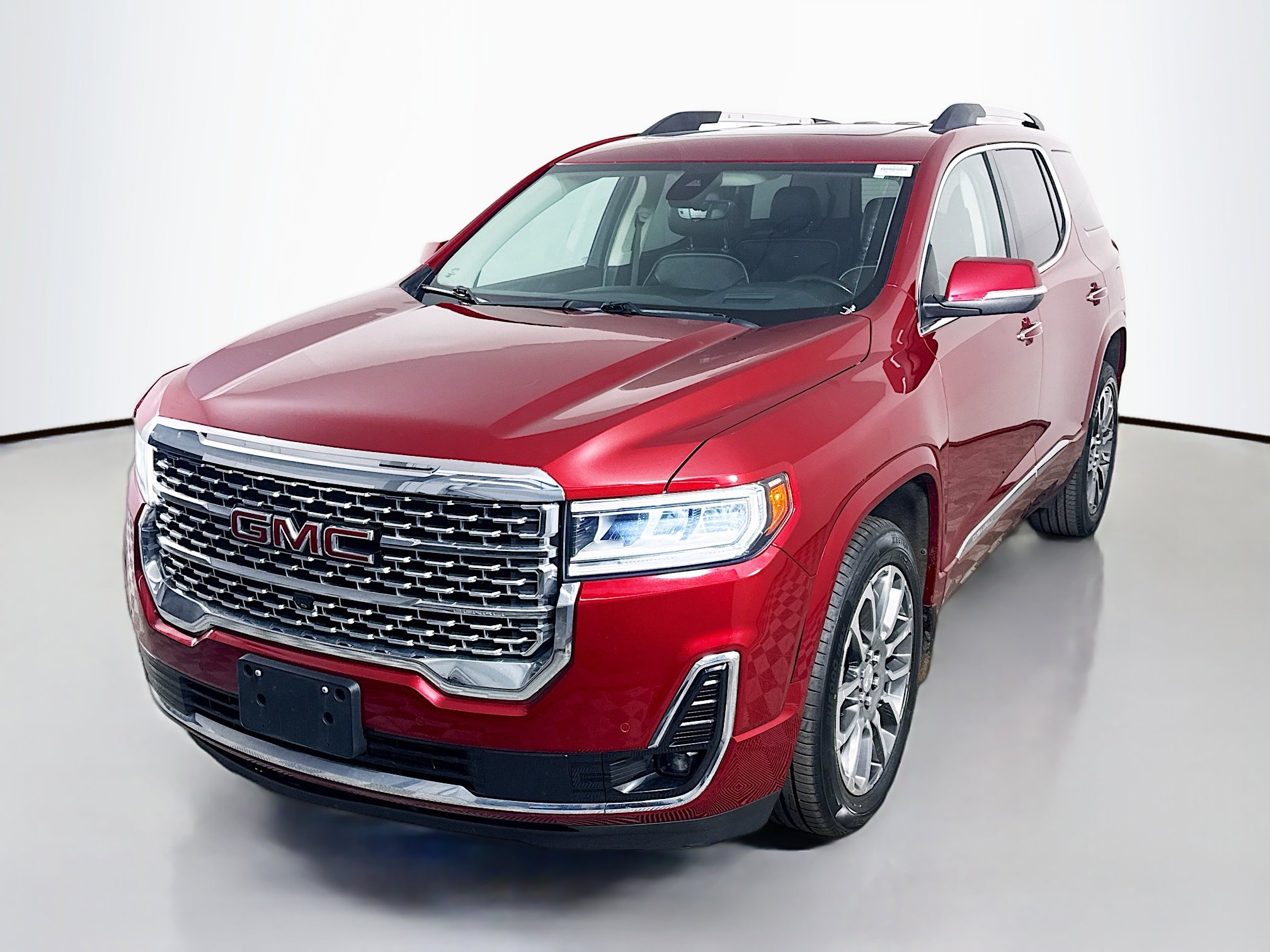 Used 2021 GMC Acadia Denali w/ Denali Ultimate Package AWD/4WD image 4