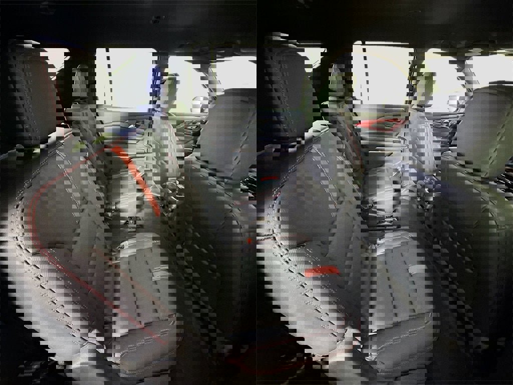 Used 2025 Chevrolet Traverse RS w/ LPO, Floor Liner Package image 22