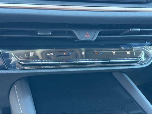 New 2026 Buick Envision Sport Touring AWD/4WD image 24