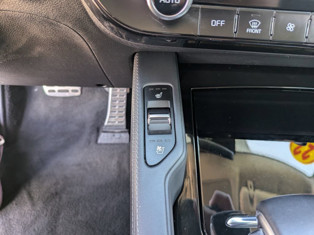 Certified 2022 Kia Telluride SX w/ Towing Package FWD image 28