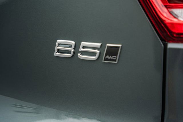 Used 2026 Volvo XC40 B5 Ultra w/ Protection Package Premier image 8