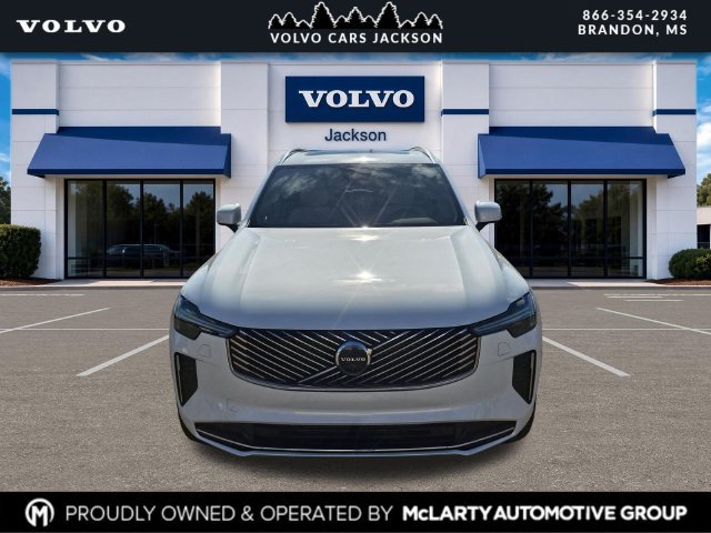 New 2026 Volvo XC90 B6 Plus w/ Protection Package Premier AWD/4WD image 2