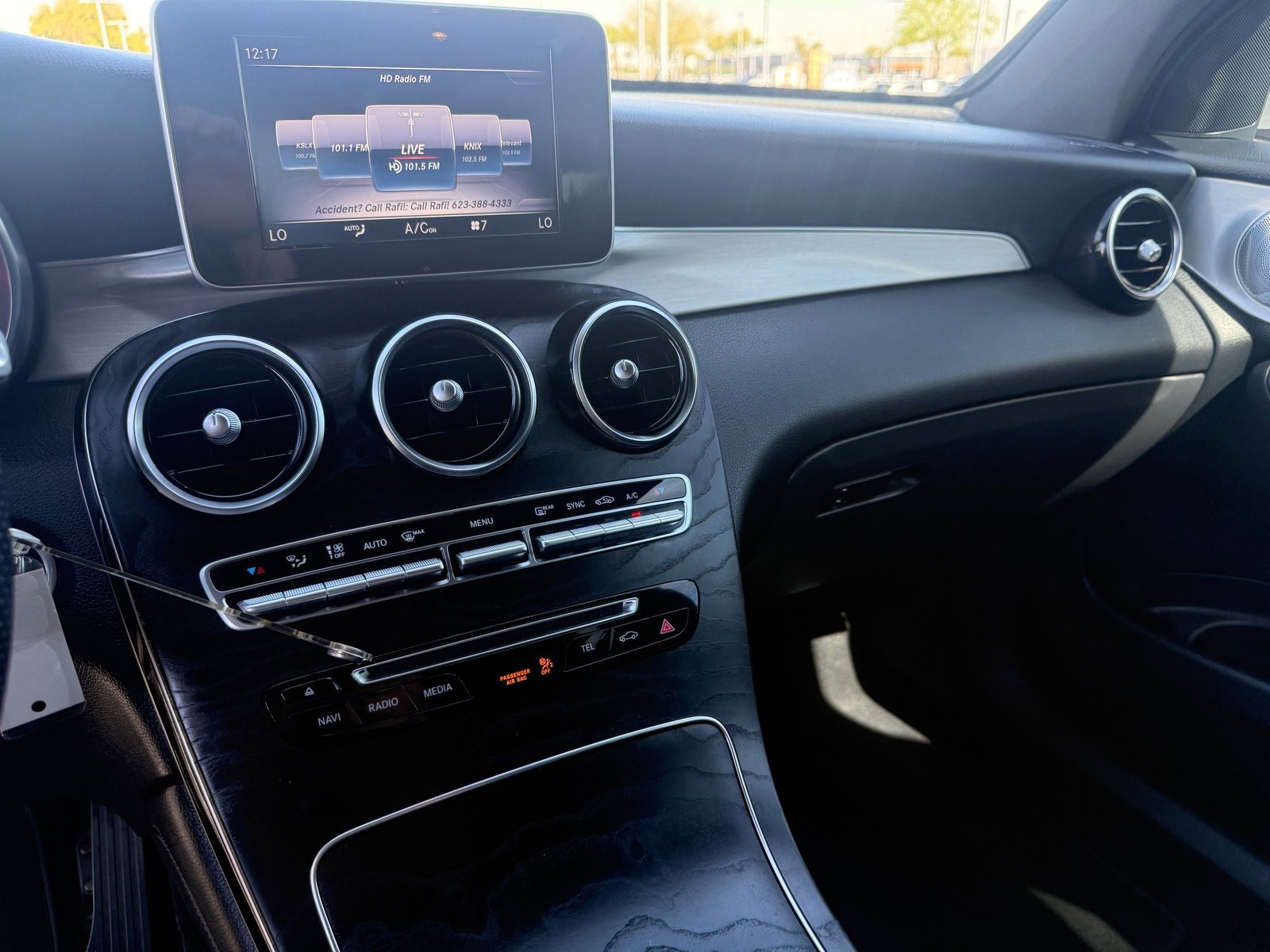 Used 2019 Mercedes-Benz GLC 300 image 21