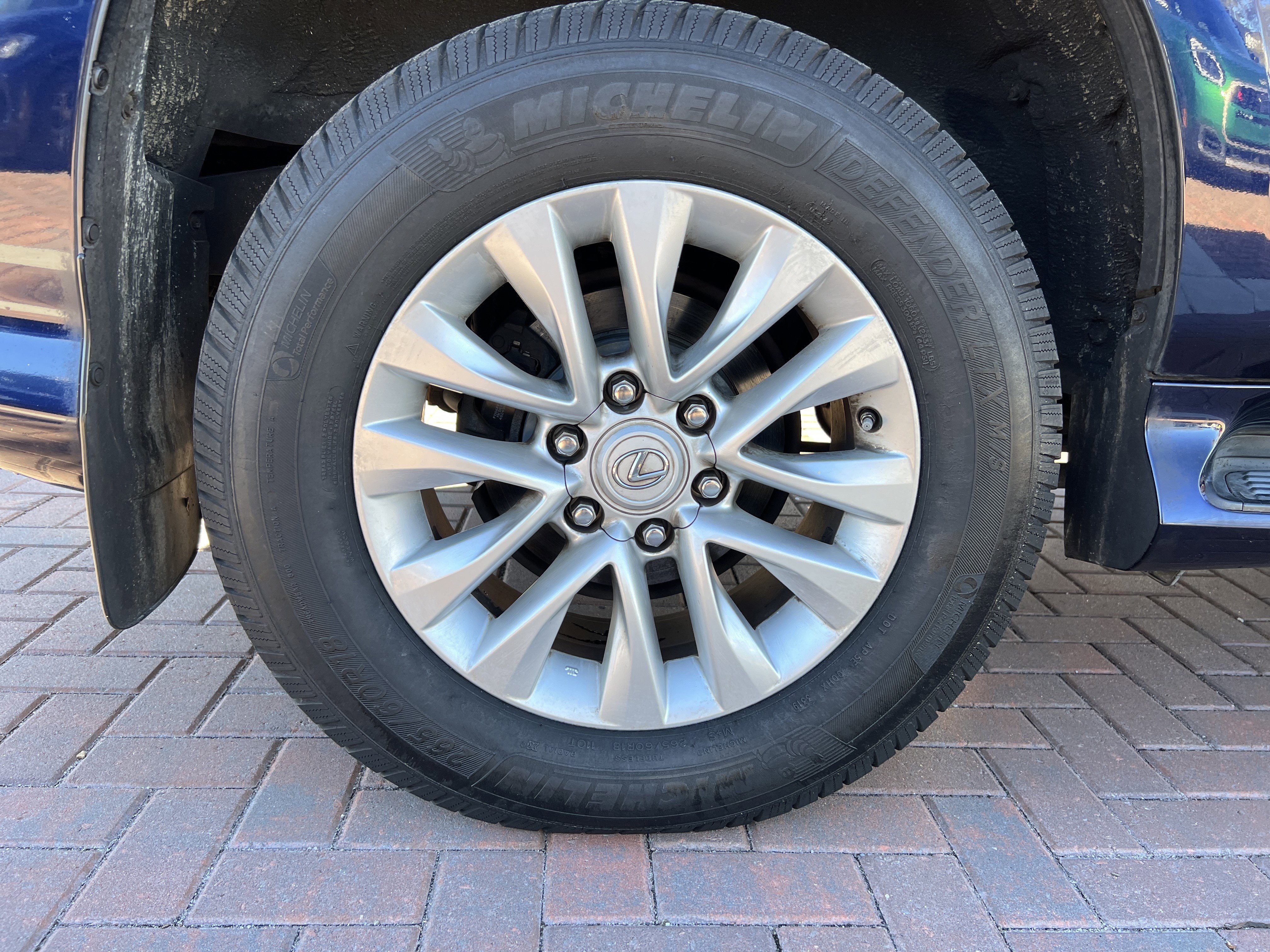 Used 2017 Lexus GX 460 Premium image 13