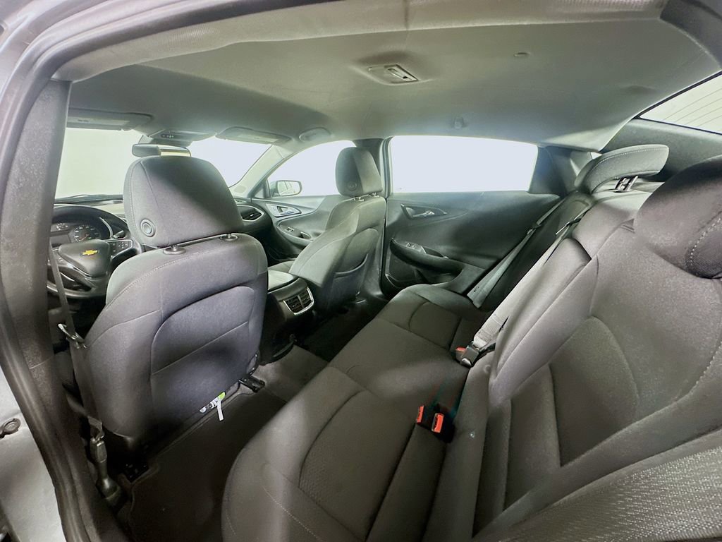 Used 2024 Chevrolet Malibu LT FWD image 13