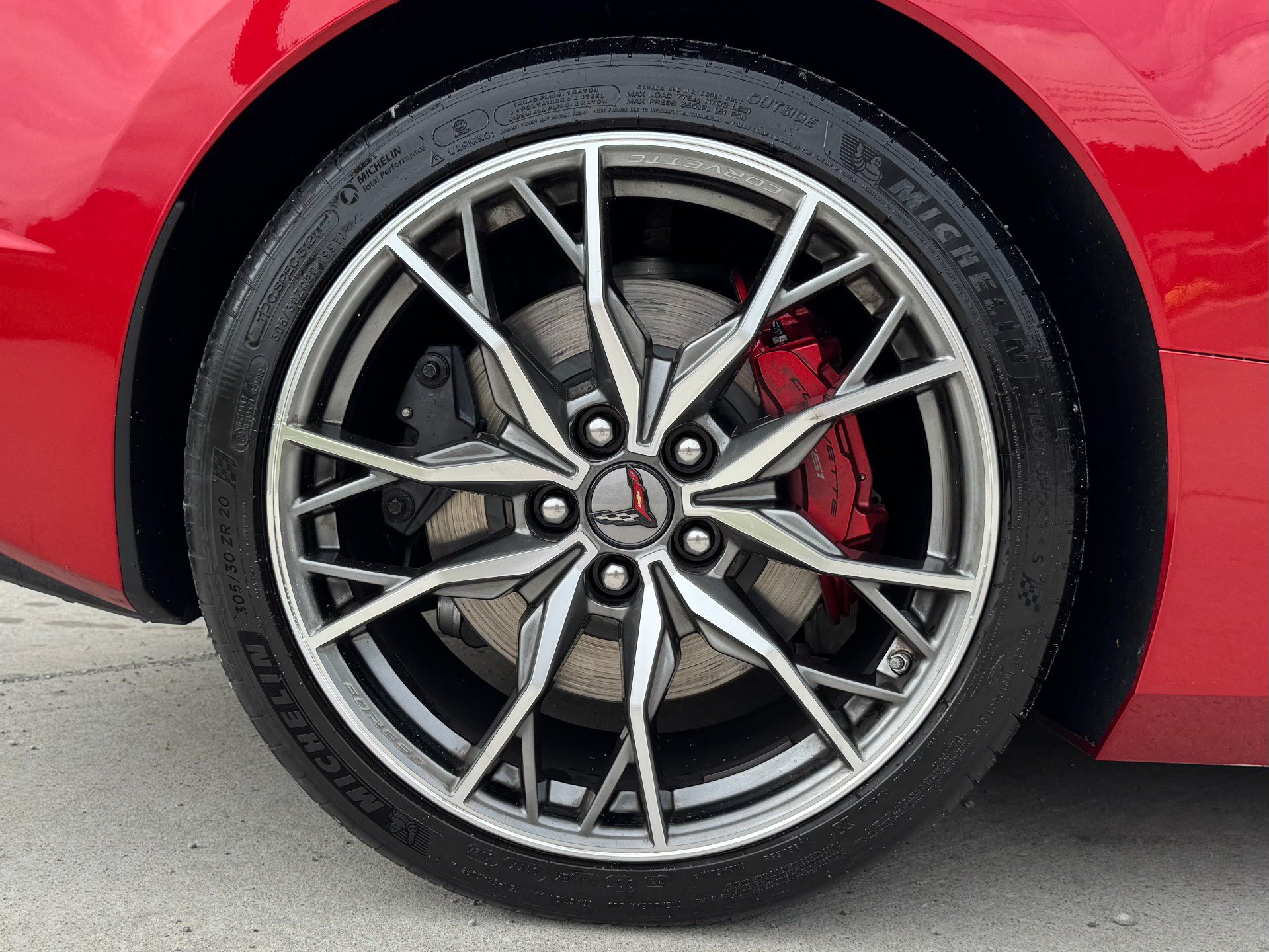 Used 2025 Chevrolet Corvette Stingray Premium Cpe w/ Z51 Performance Package RWD image 67