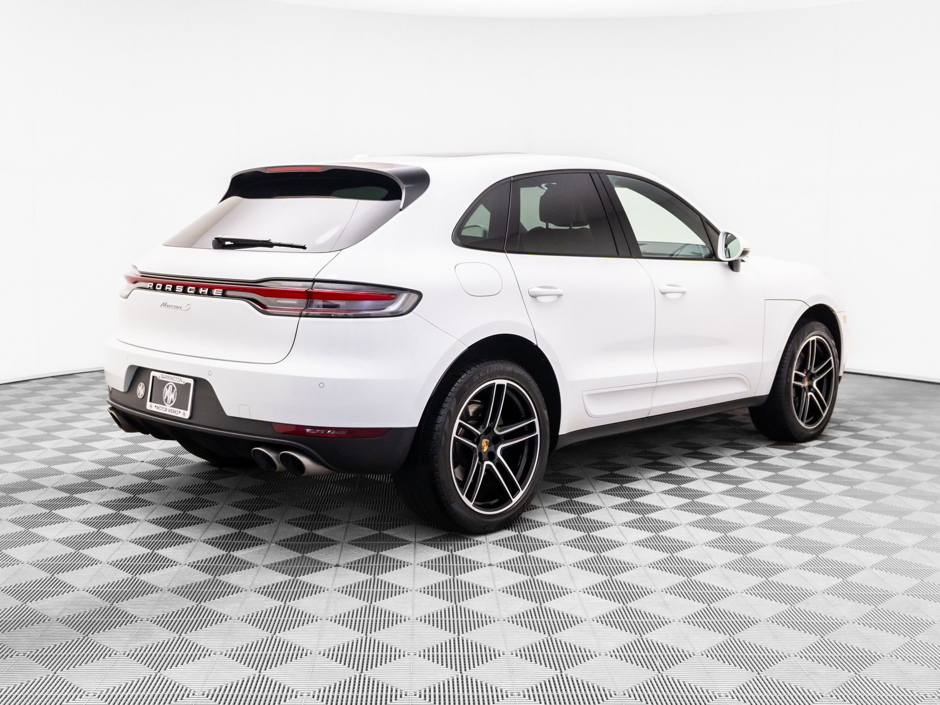 Used 2019 Porsche Macan S AWD/4WD image 5