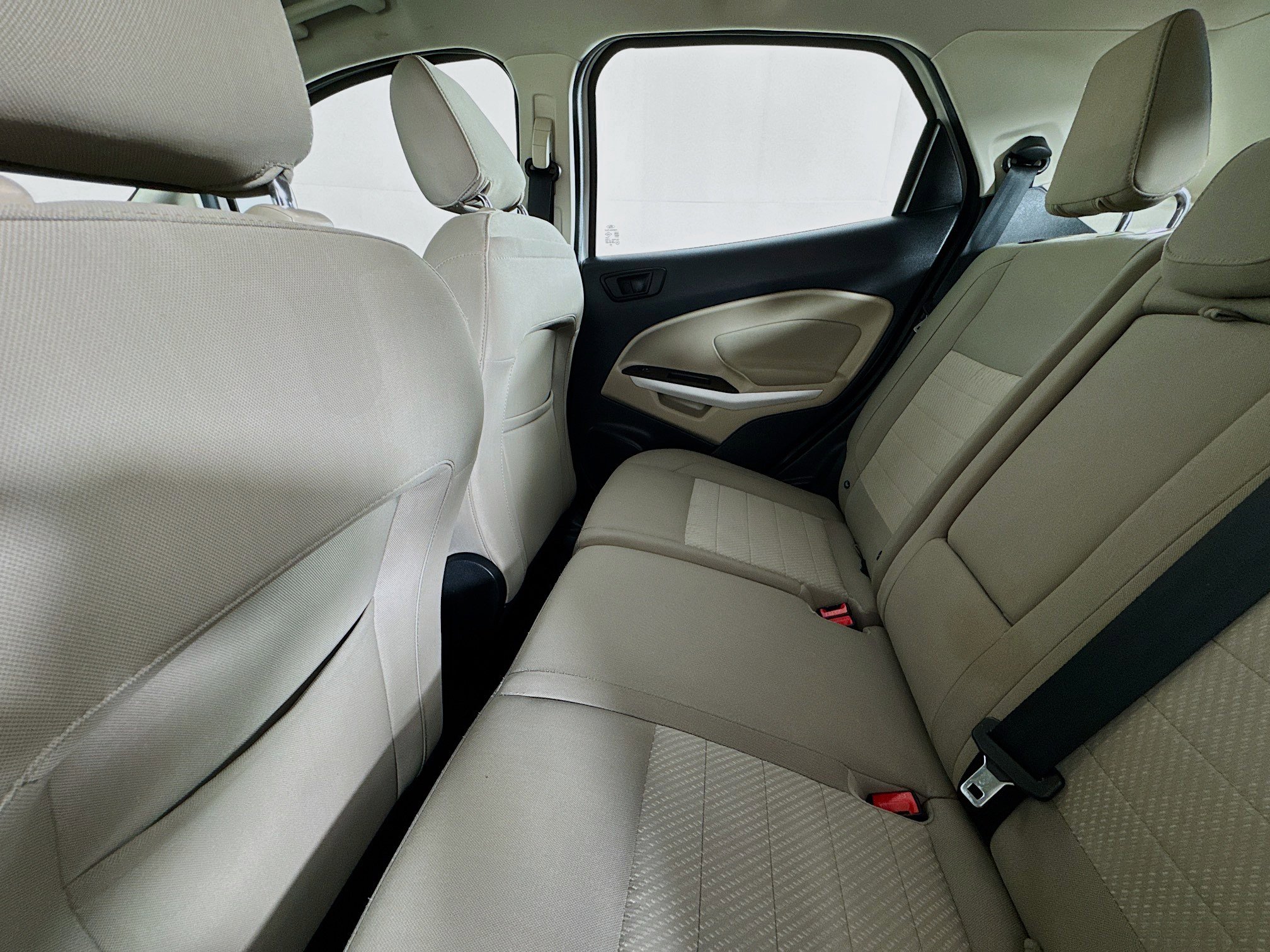 Used 2018 Ford EcoSport S FWD image 23