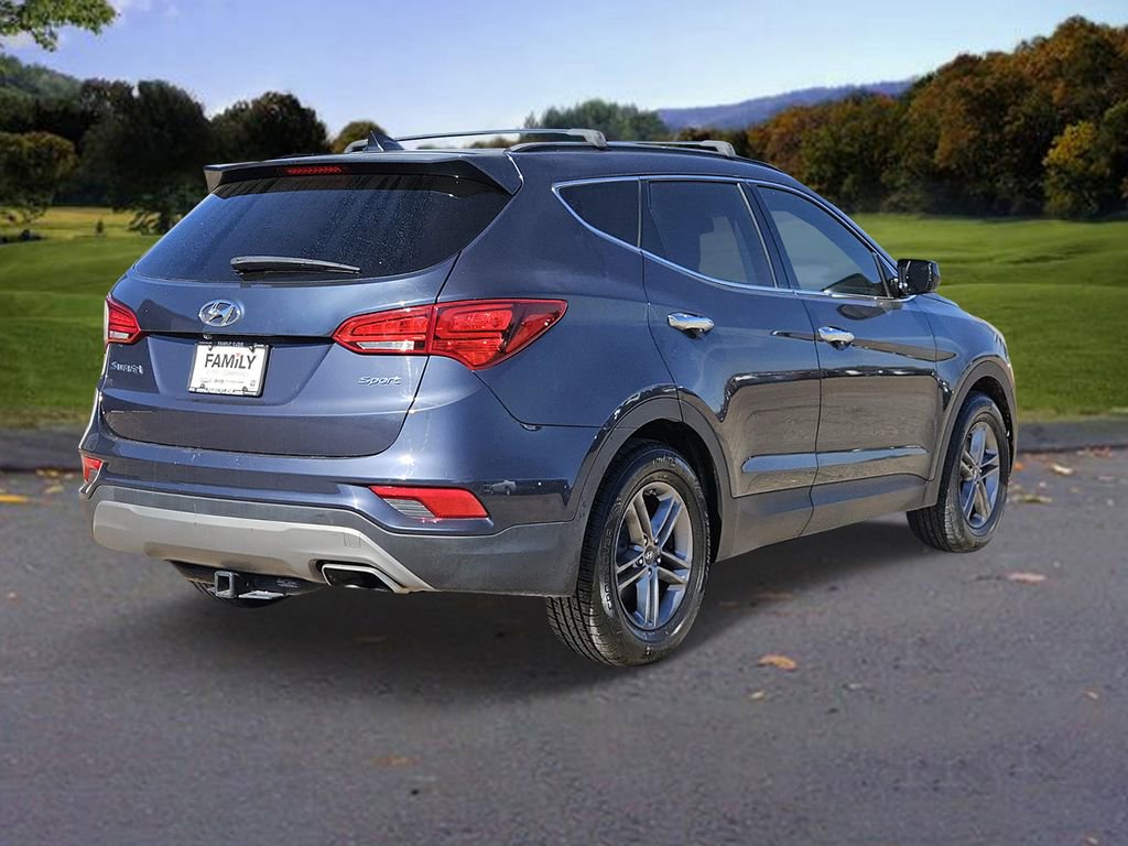Used 2017 Hyundai Santa Fe Sport image 4