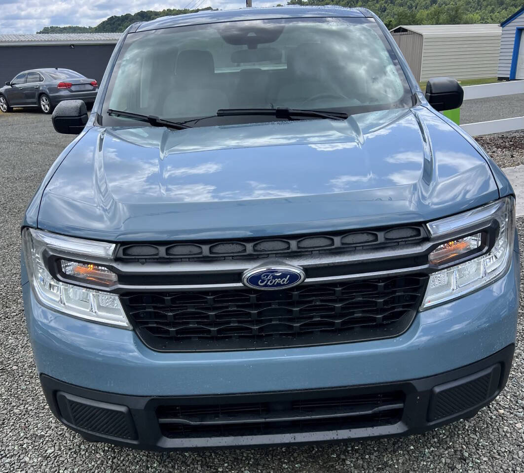 Used 2022 Ford Maverick XLT FWD image 2