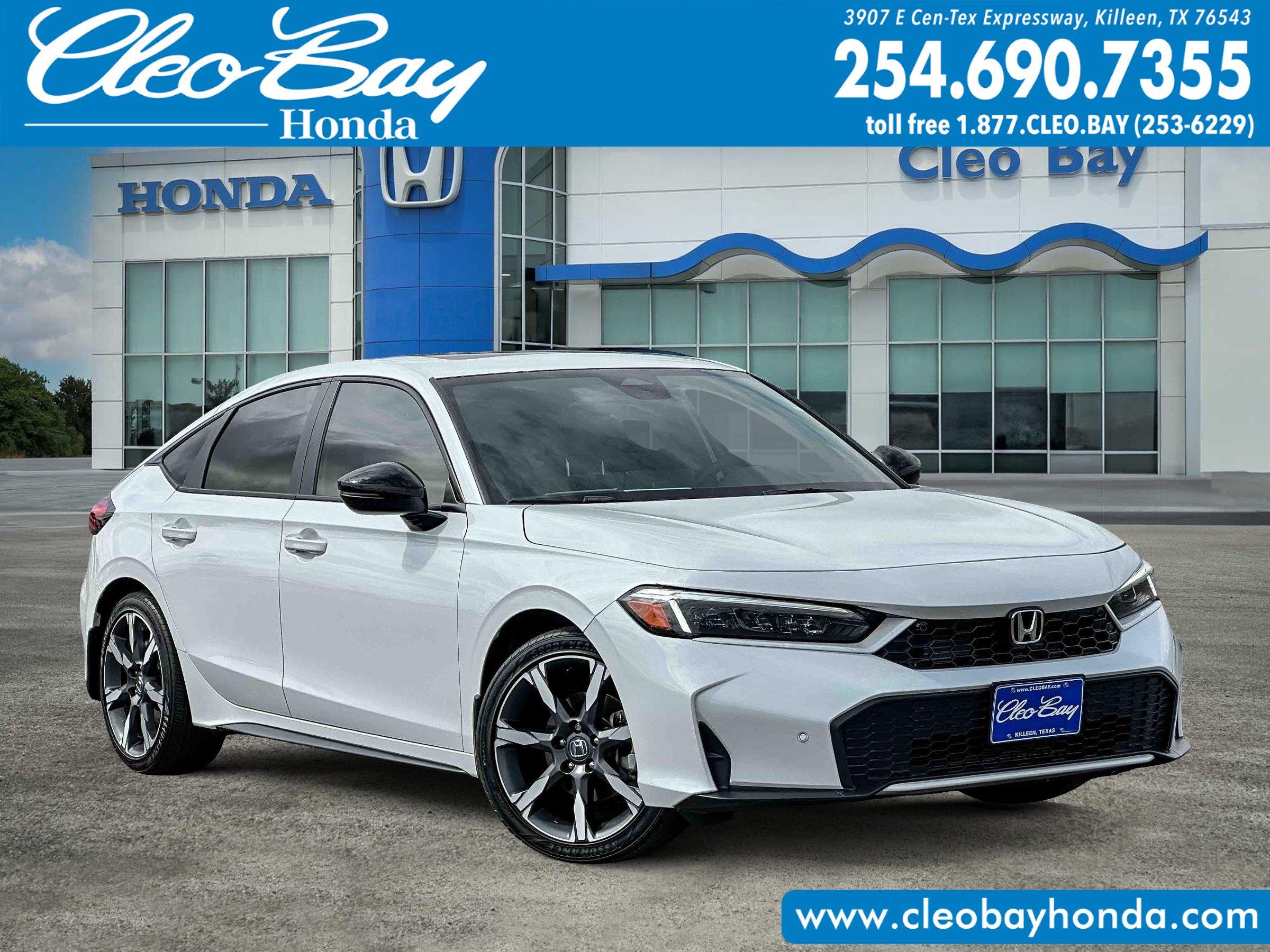 Used 2025 Honda Civic Sport Touring image 1