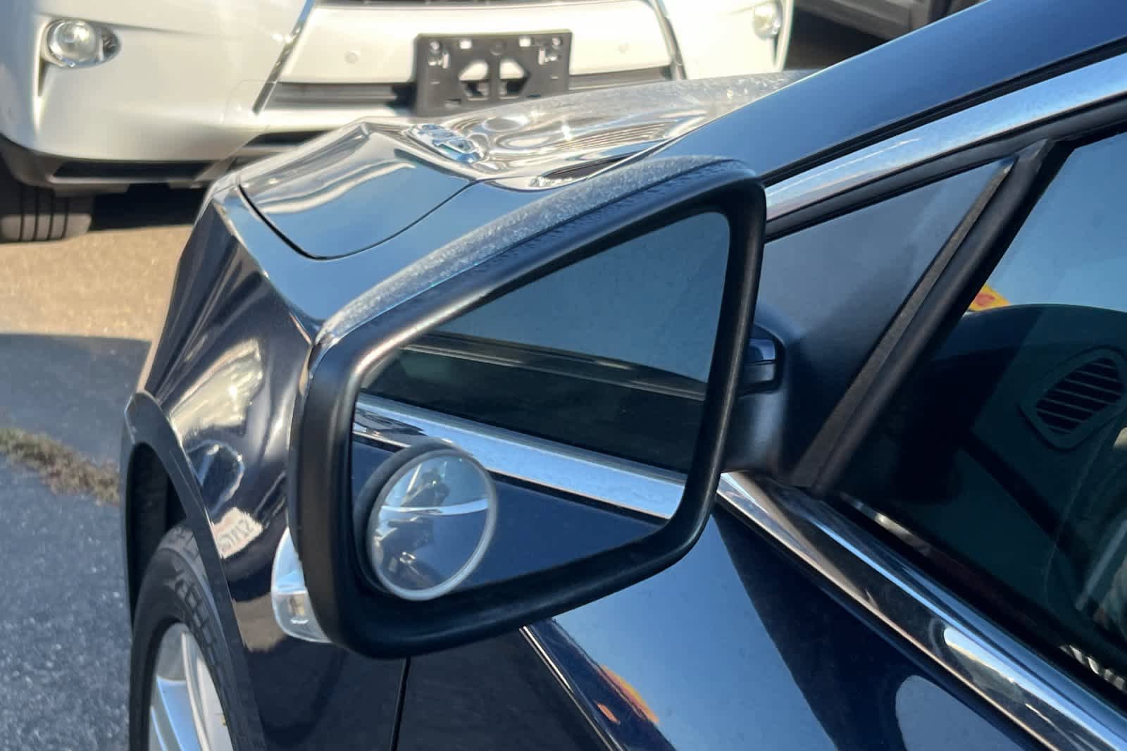 Used 2010 Buick LaCrosse CXL AWD/4WD image 8