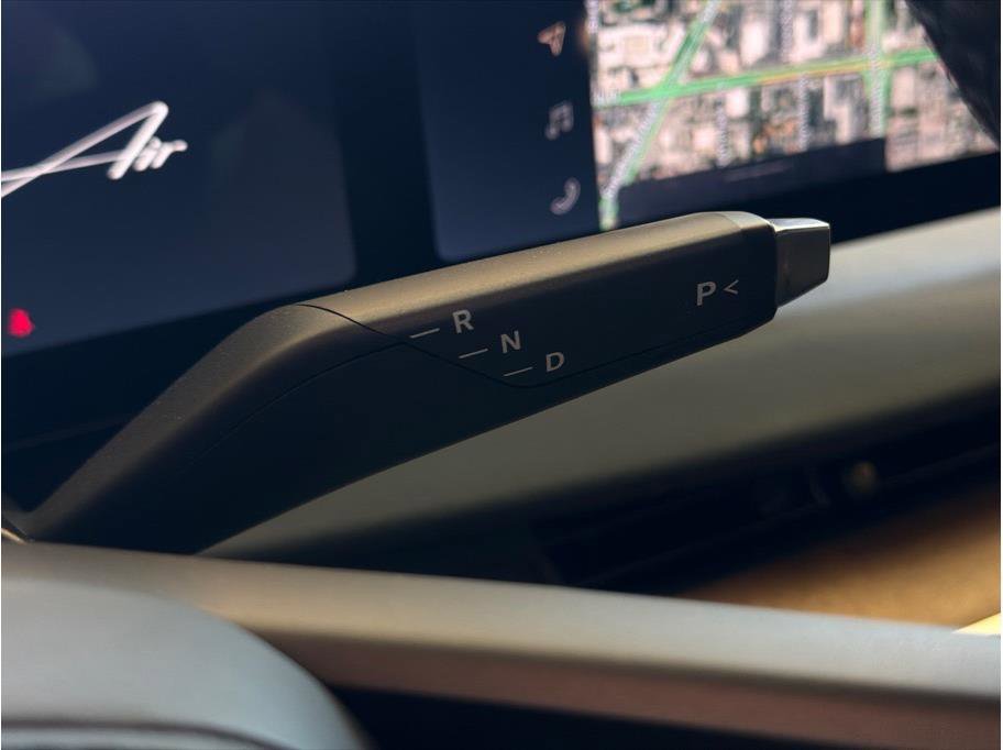 Used 2023 Lucid Air Touring image 14