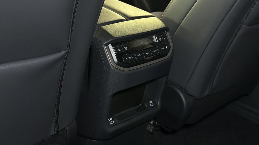 New 2026 Lexus TX 500h AWD image 11
