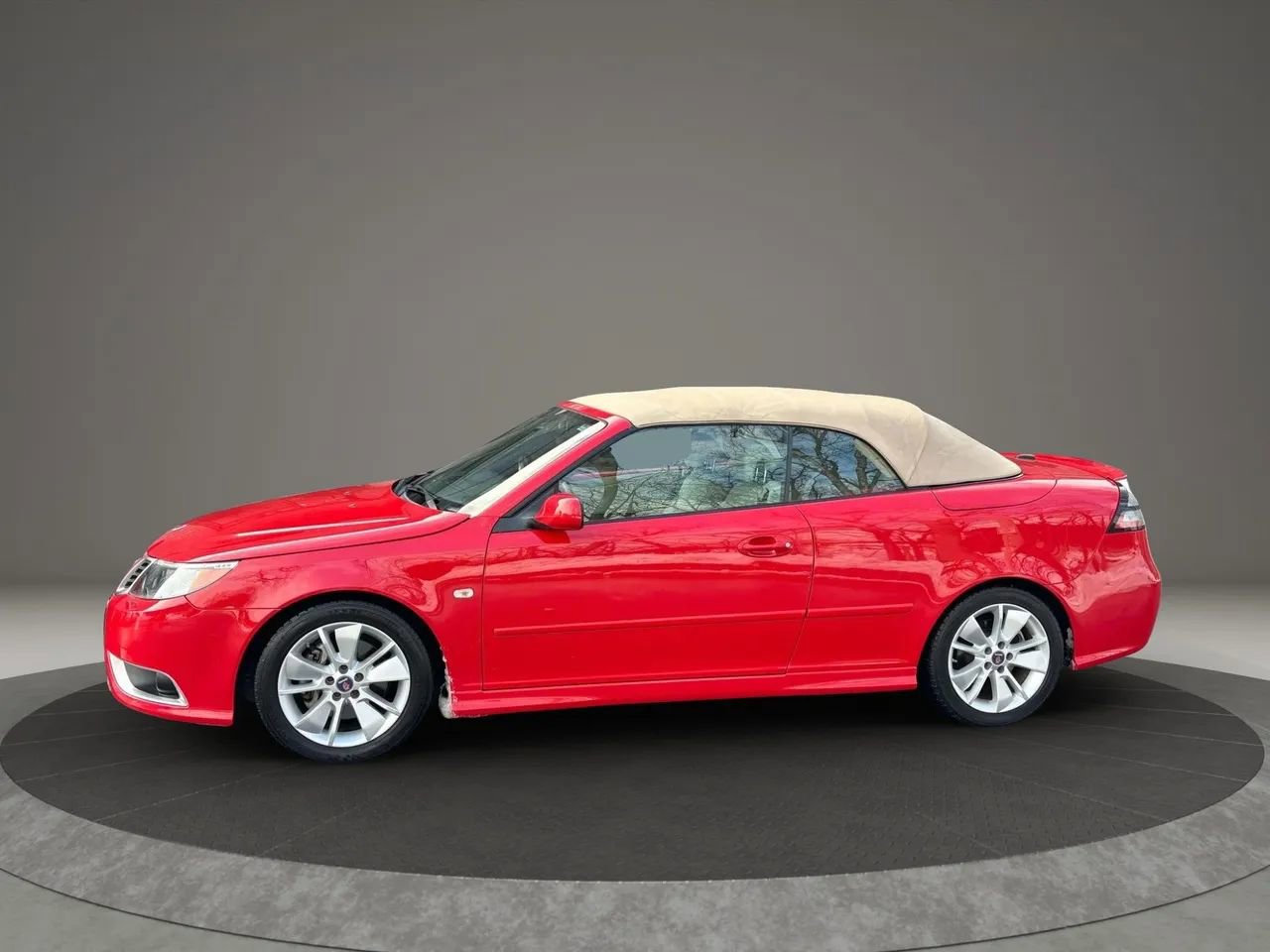 Used 2010 Saab 9-3 Aero w/ Aero Premium Package image 9