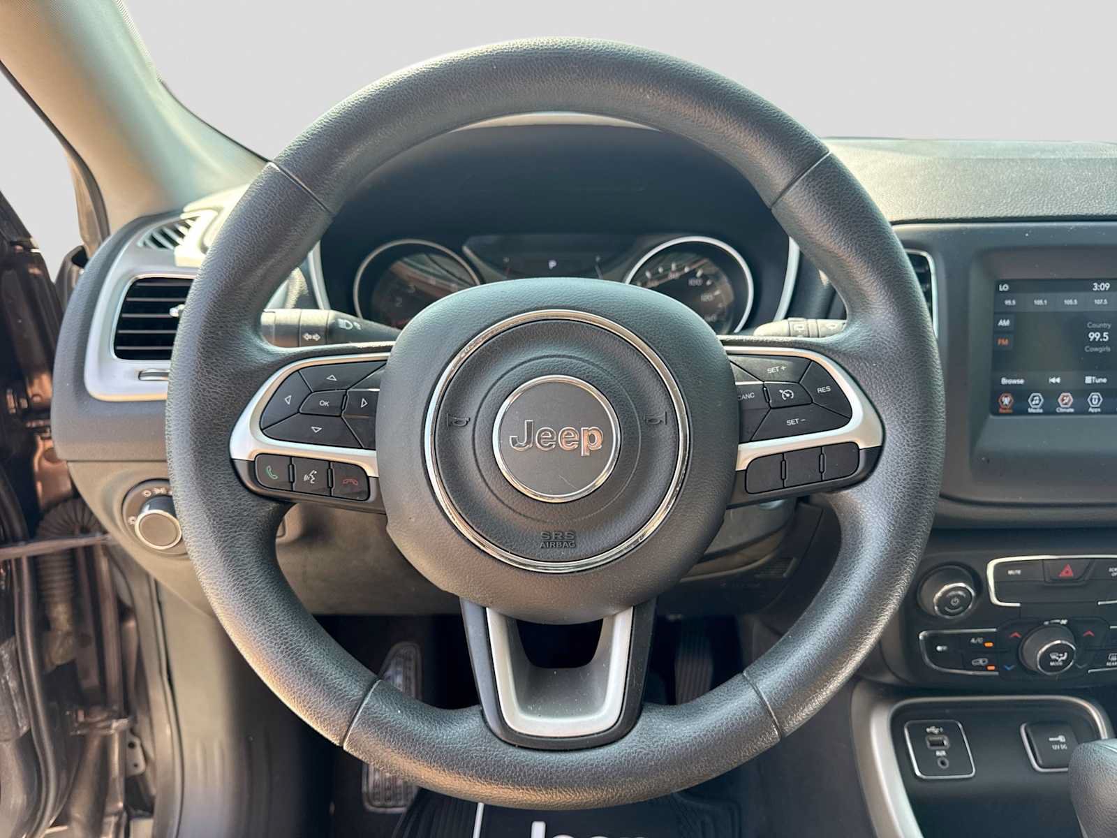 Used 2019 Jeep Compass Sport FWD image 21