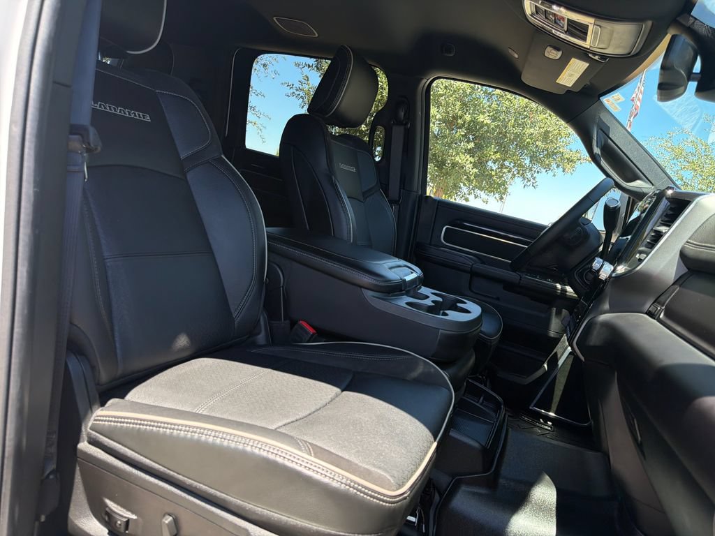 Used 2022 RAM 2500 Laramie w/ Night Edition AWD/4WD image 39