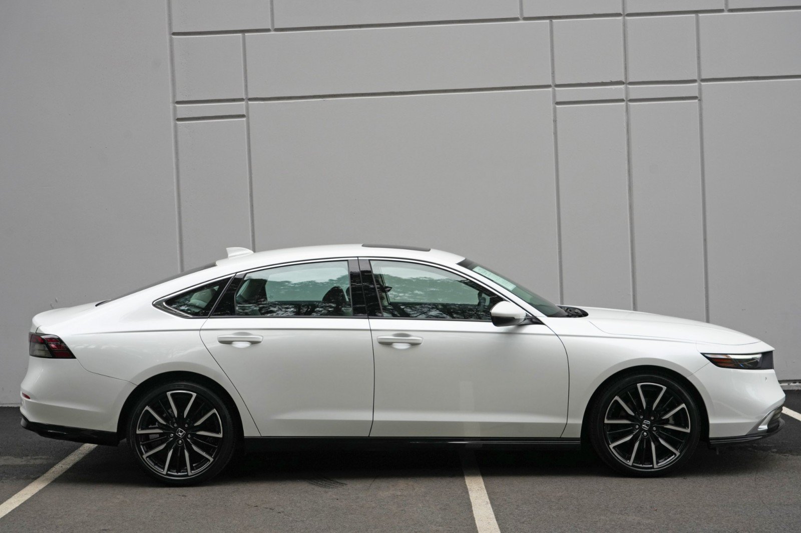 Used 2024 Honda Accord Touring image 53