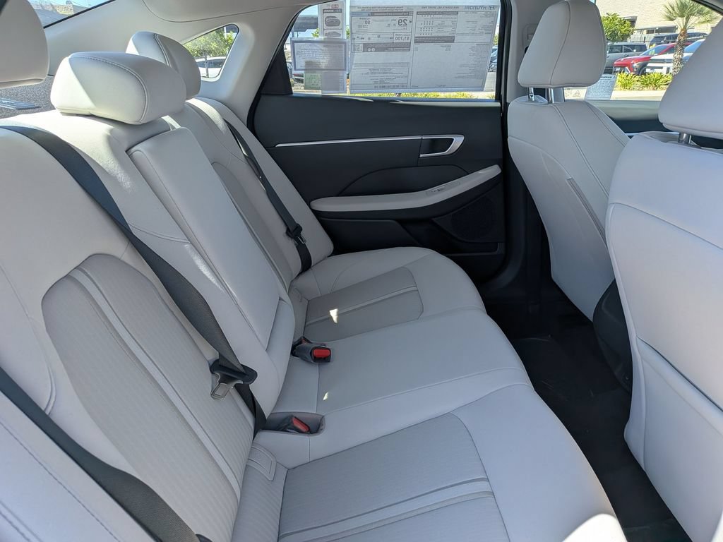 New 2026 Hyundai Sonata SEL FWD image 29