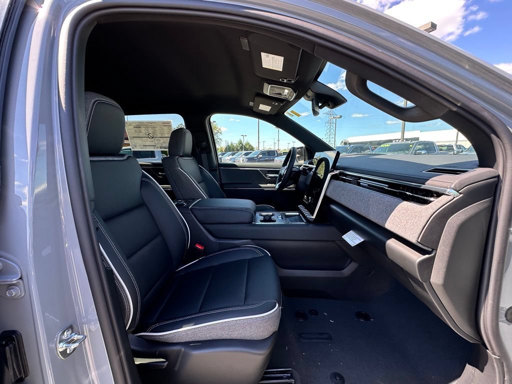 New 2026 GMC Sierra EV Elevation AWD/4WD image 12