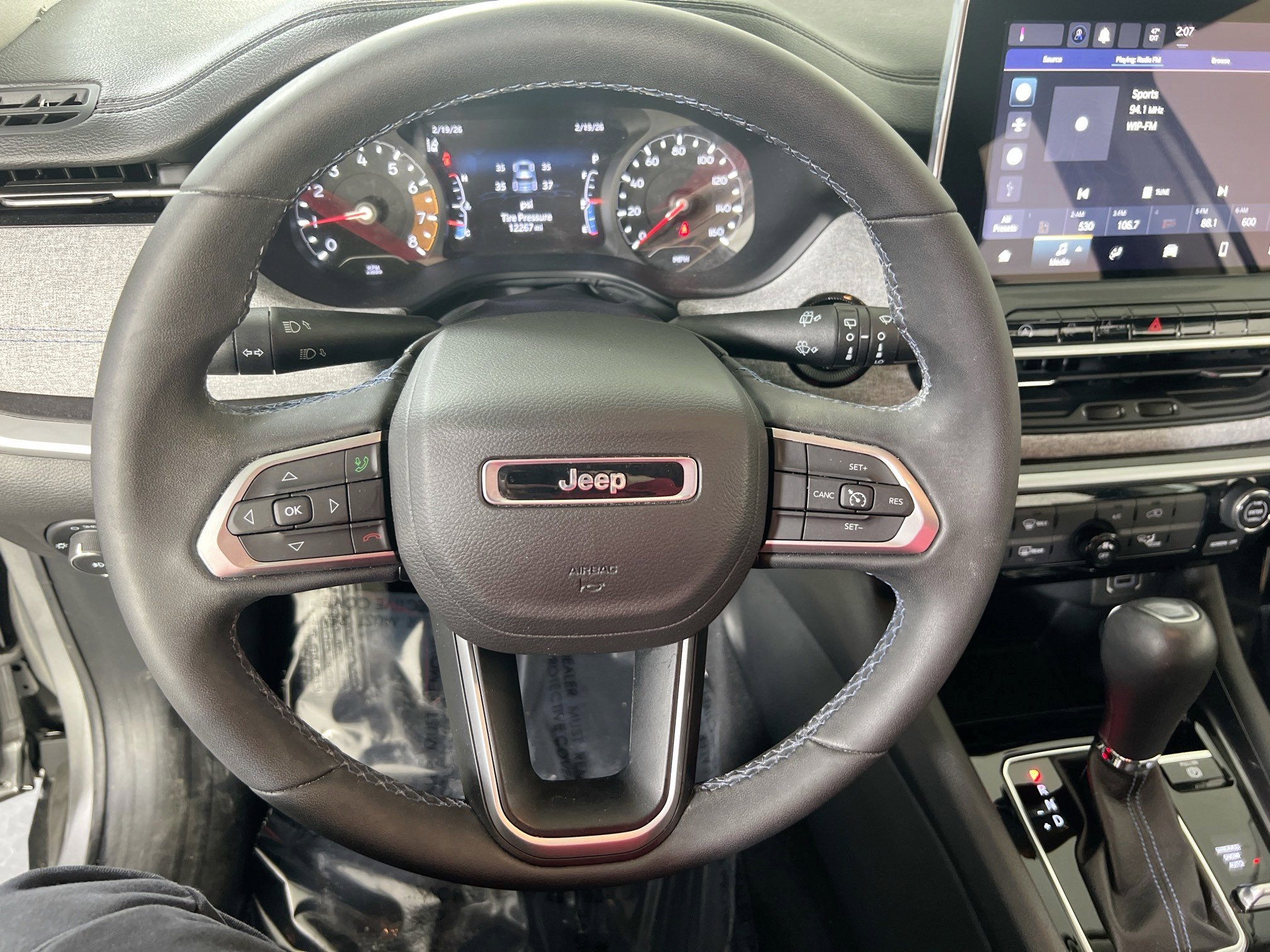 Used 2022 Jeep Compass Latitude image 11