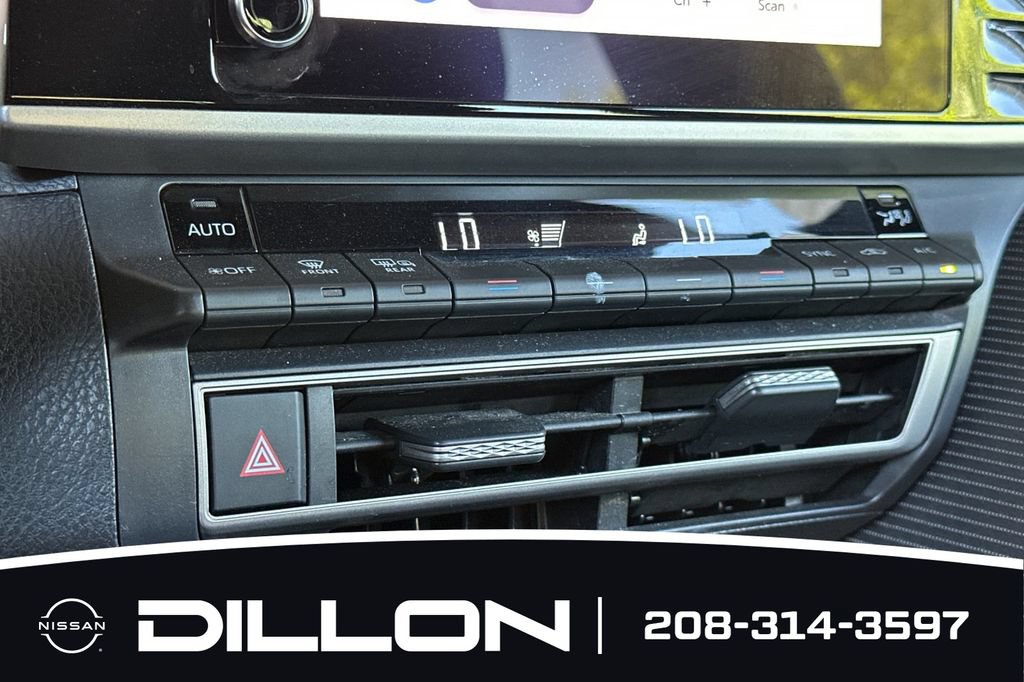Used 2025 Toyota Camry SE FWD image 19