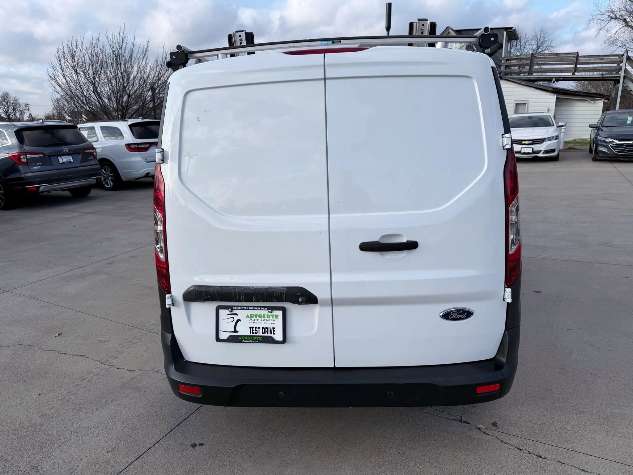 Used 2020 Ford Transit Connect XL image 5