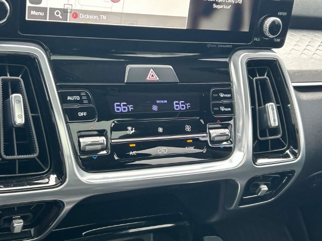 Used 2023 Kia Sorento SX AWD/4WD image 38