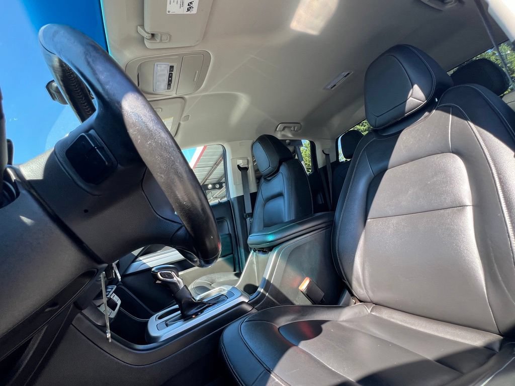 Used 2022 Chevrolet Colorado LT w/ Luxury Package AWD/4WD image 18