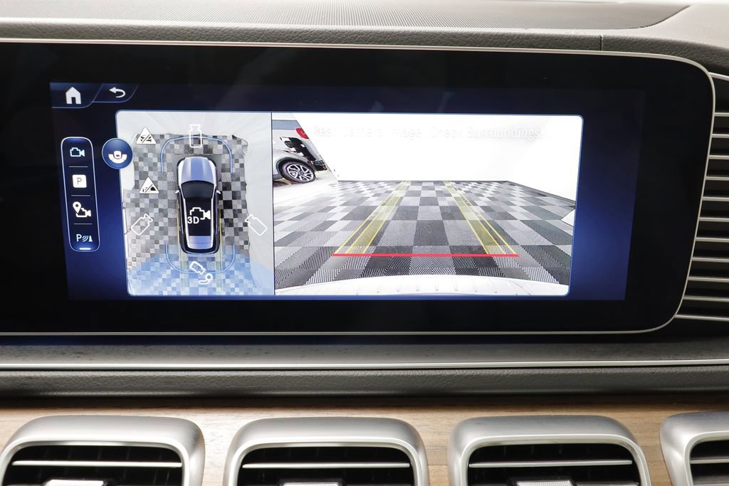 Used 2026 Mercedes-Benz GLE 580 4MATIC image 11