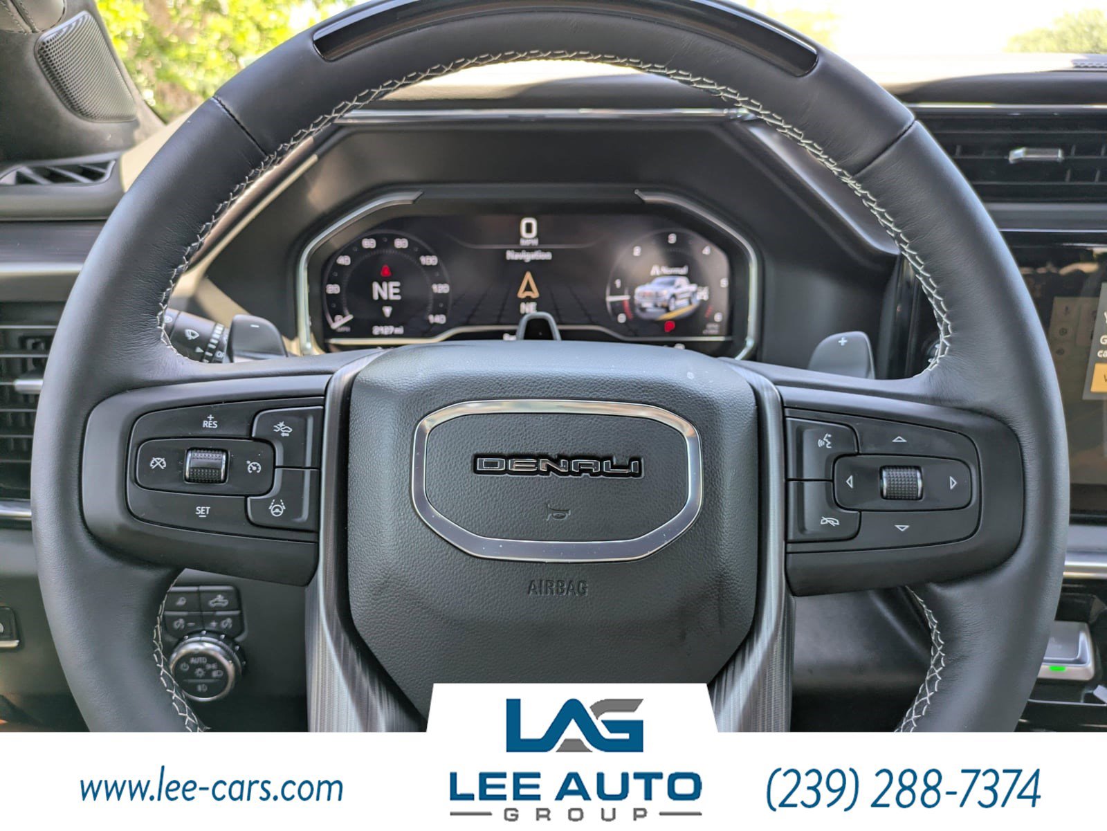 Used 2025 GMC Sierra 1500 Denali Ultimate AWD/4WD image 25