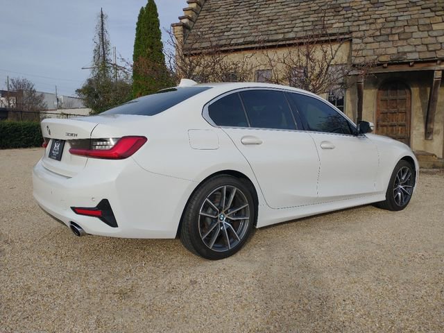 Used 2021 BMW 330i Sedan w/ Driving Assistance Package image 18