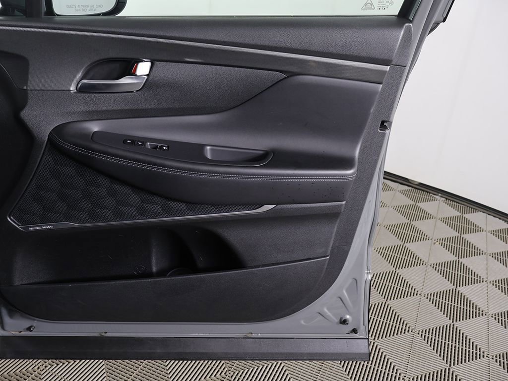 Used 2023 Hyundai Santa Fe SEL w/ Premium Package image 26